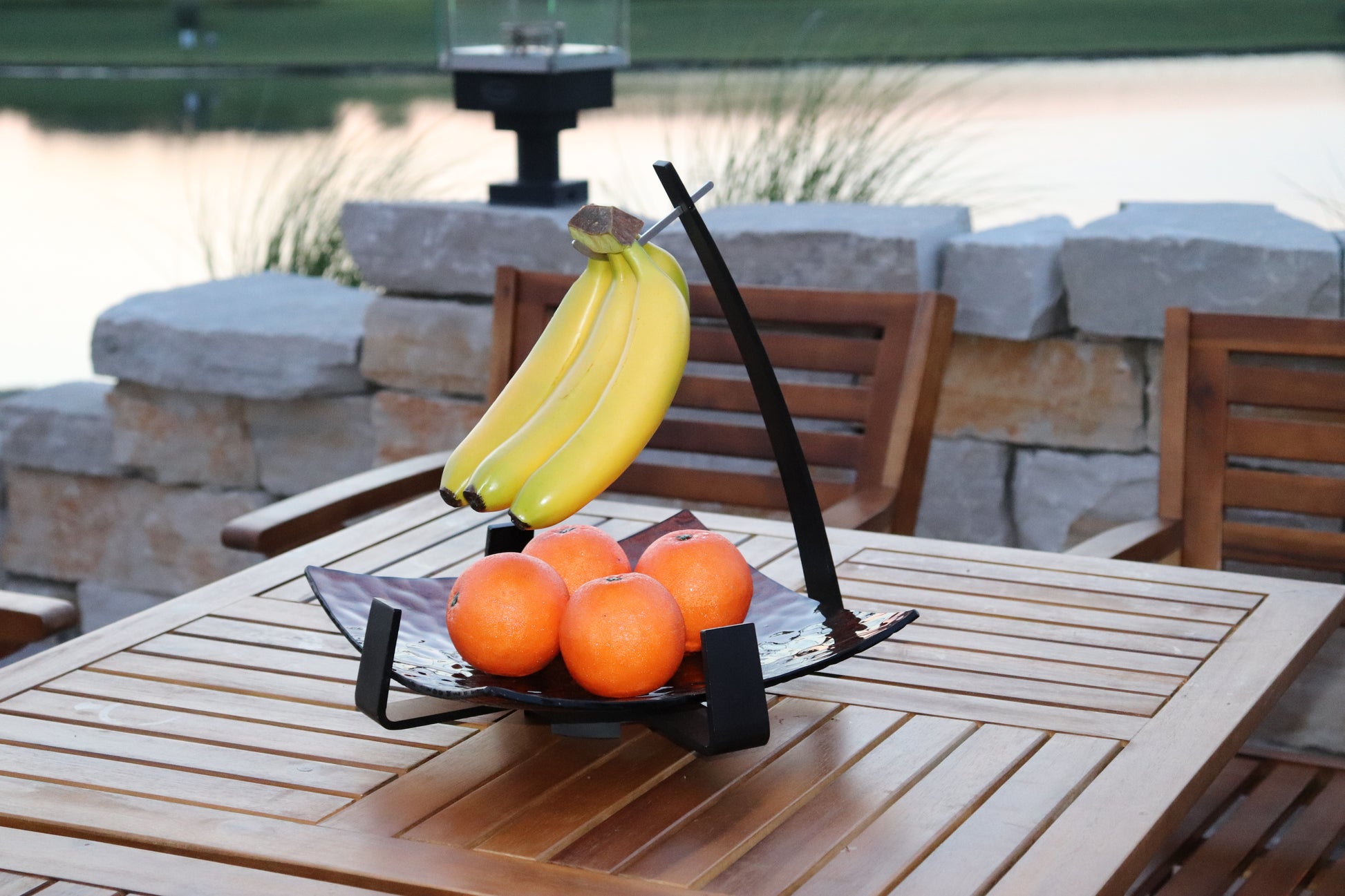 Zojila.com : Pomona Fruit Holder : Fruit holder with Banana Hanger, Art glass with Aluminum arms - Amber 12 inch square : Kitchen & Dining